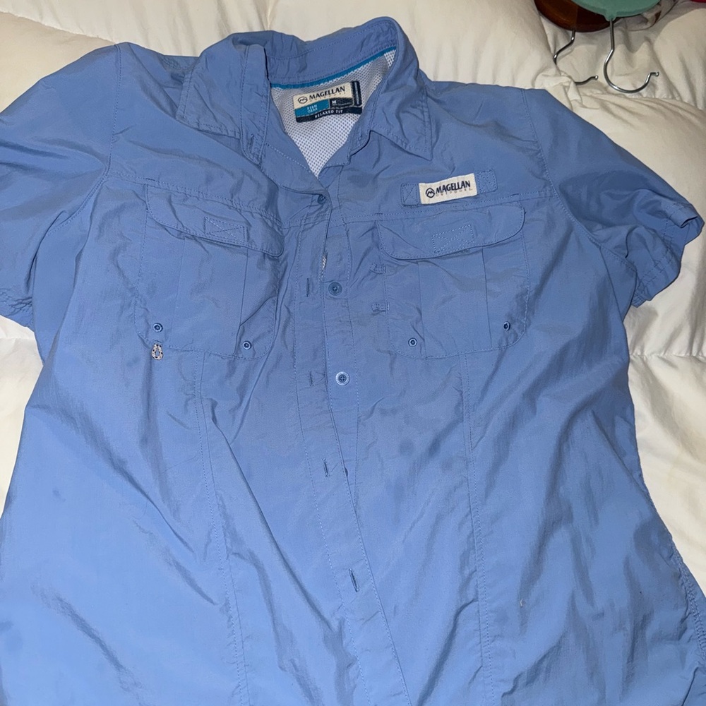 Magellan Outdoors Light Blue Fishing Shirt Medium